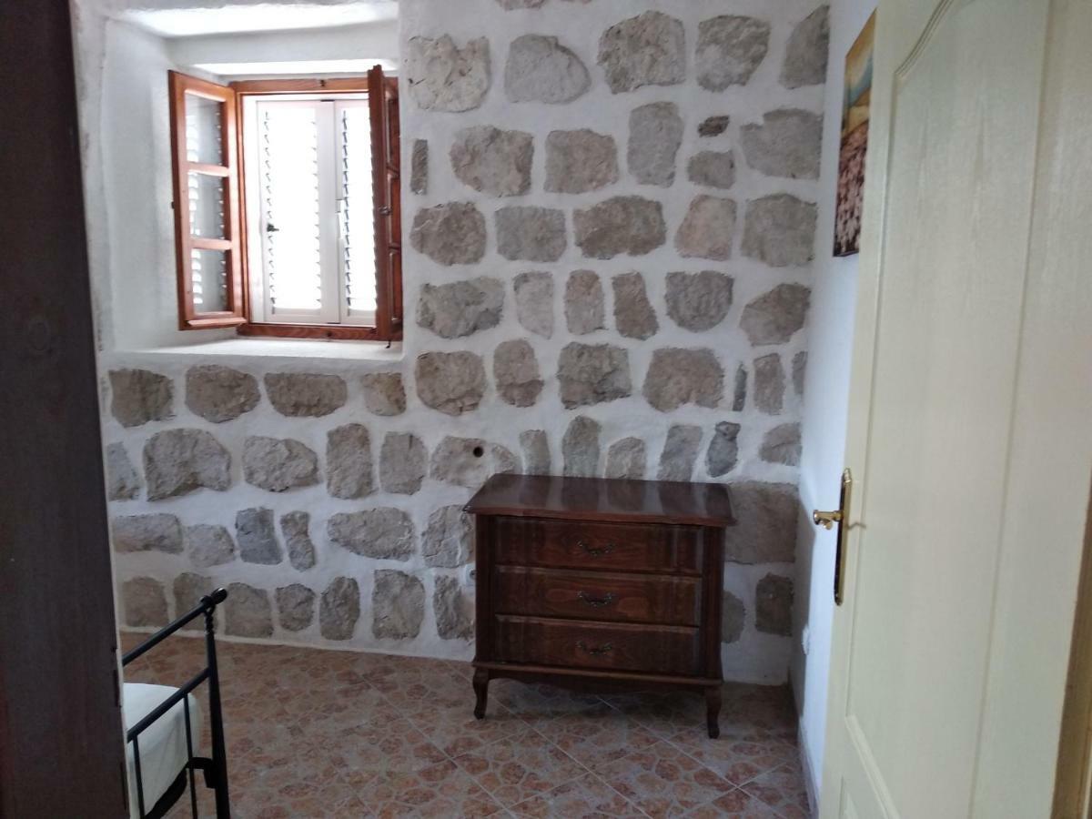 Apartament Old House Perast Zewnętrze zdjęcie